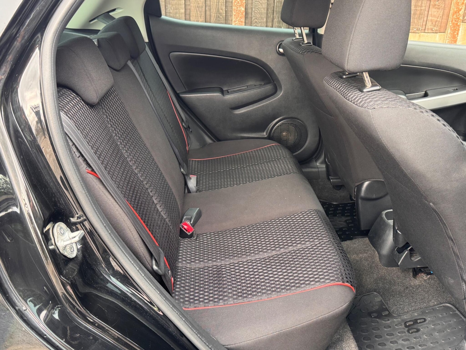 Used Mazda Mazda2 2012 for sale - 76072622: Photo 18