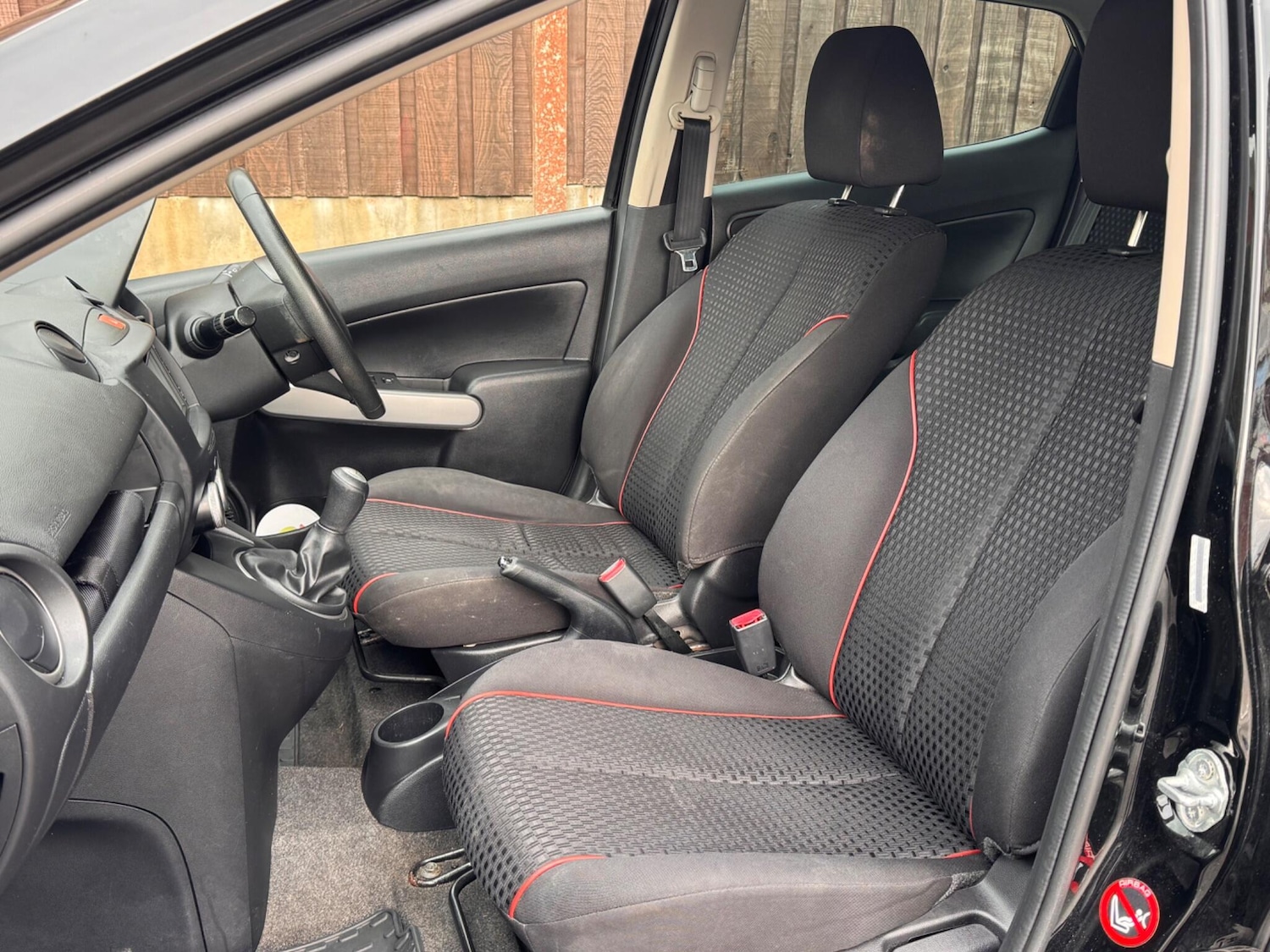 Used Mazda Mazda2 2012 for sale - 76072622: Photo 27