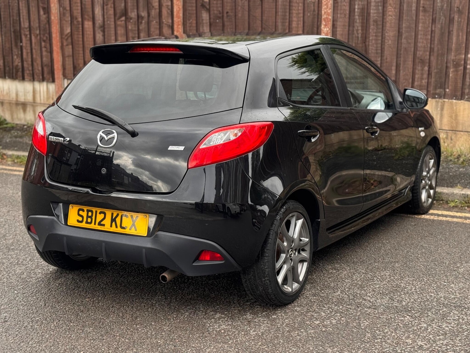 Used Mazda Mazda2 2012 for sale - 76072622: Photo 6