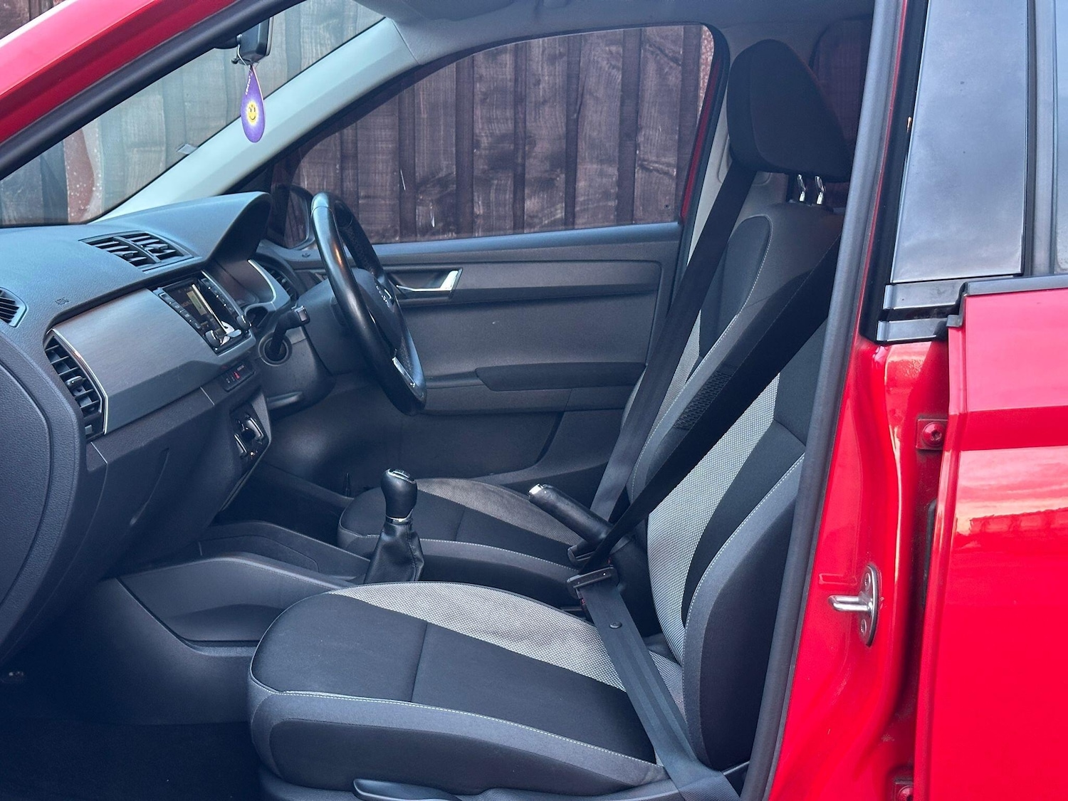 Used Skoda Fabia 2015 for sale - 76898690: Photo 24