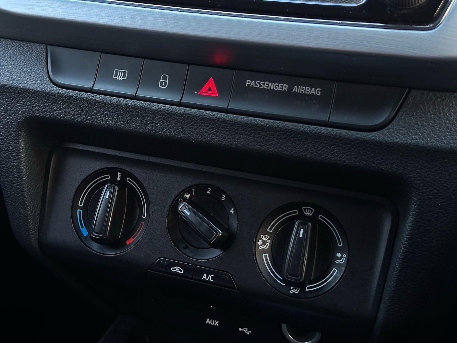 Used Skoda Fabia 2015 for sale - 76898690: Photo 59