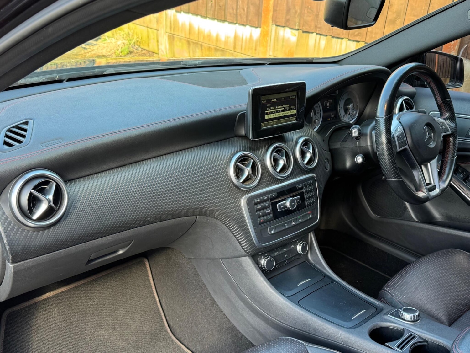 Used Mercedes-Benz A-Class 2014 for sale - 77893088: Photo 16