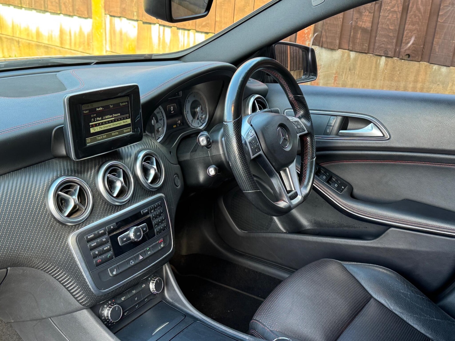 Used Mercedes-Benz A-Class 2014 for sale - 77893088: Photo 17