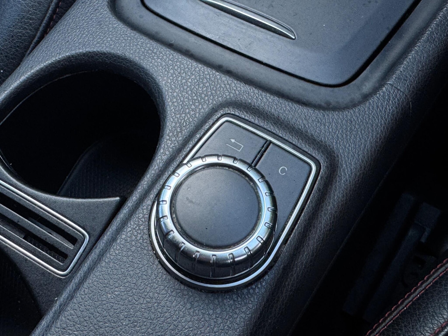 Used Mercedes-Benz A-Class 2014 for sale - 77893088: Photo 27