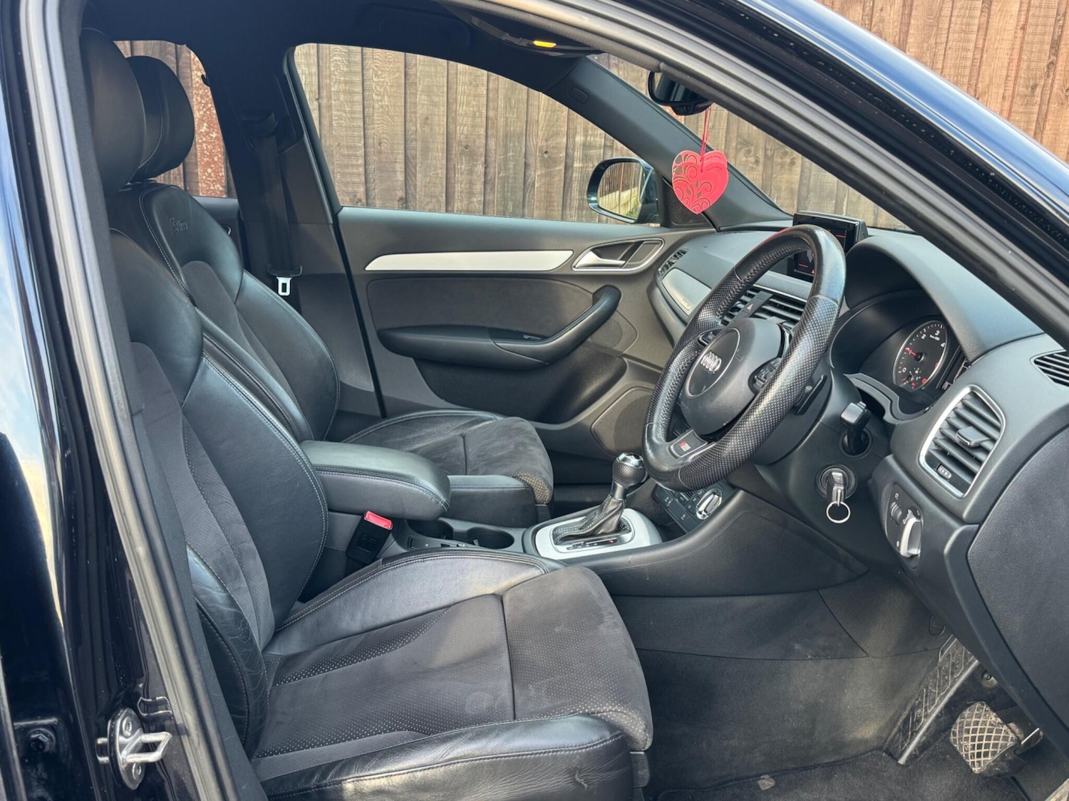 Used Audi Q3 2014 for sale - 77376550: Photo 13