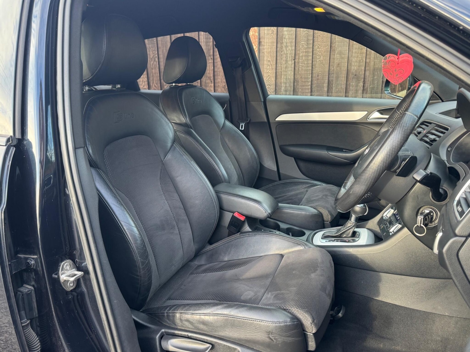 Used Audi Q3 2014 for sale - 77376550: Photo 14