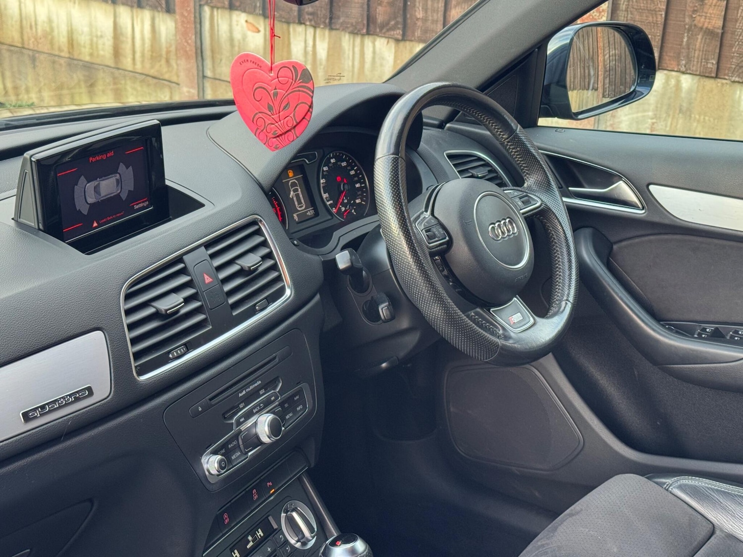 Used Audi Q3 2014 for sale - 77376550: Photo 30