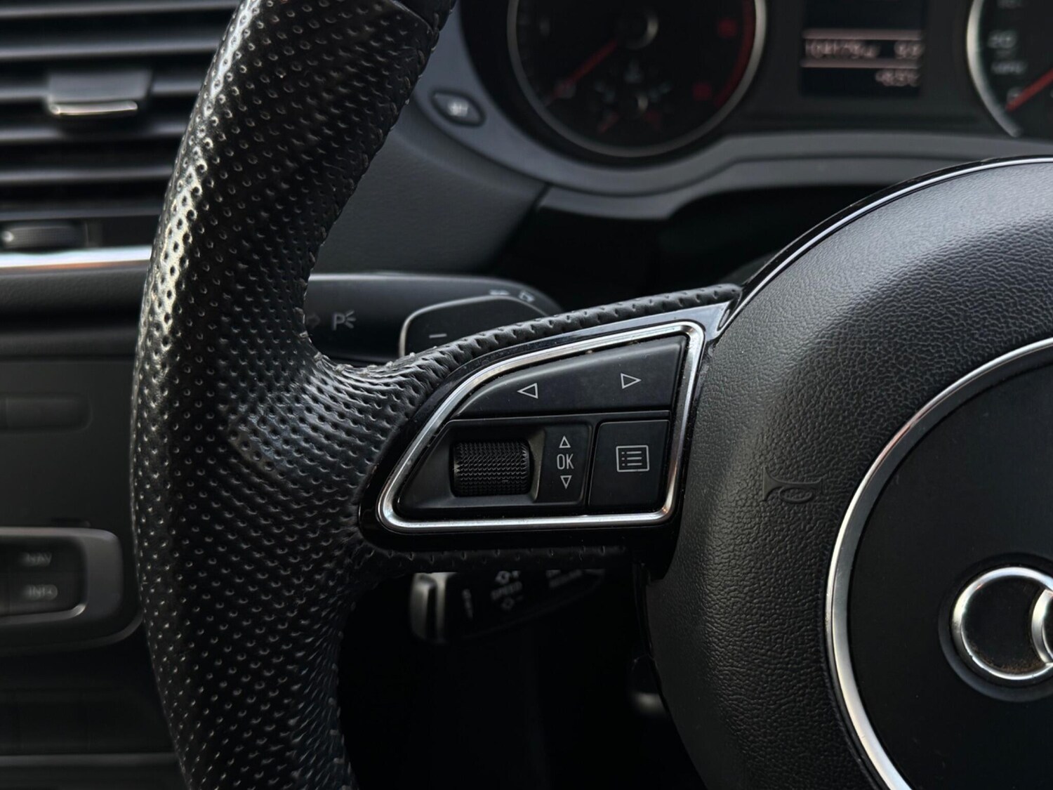 Used Audi Q3 2014 for sale - 77376550: Photo 37