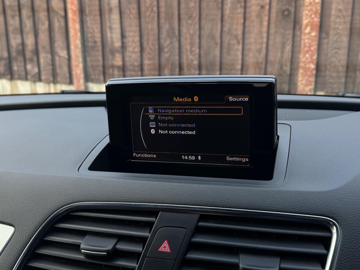 Used Audi Q3 2014 for sale - 77376550: Photo 43