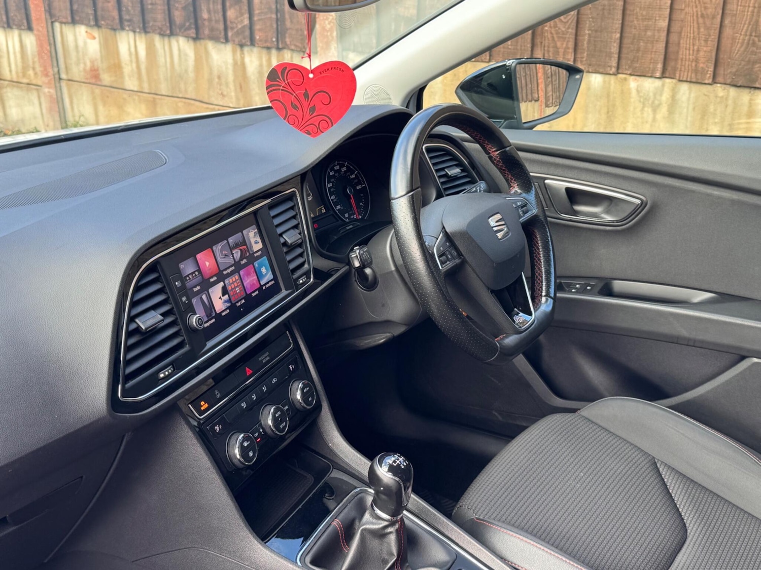 Used SEAT Leon 2018 for sale - 76989827: Photo 31