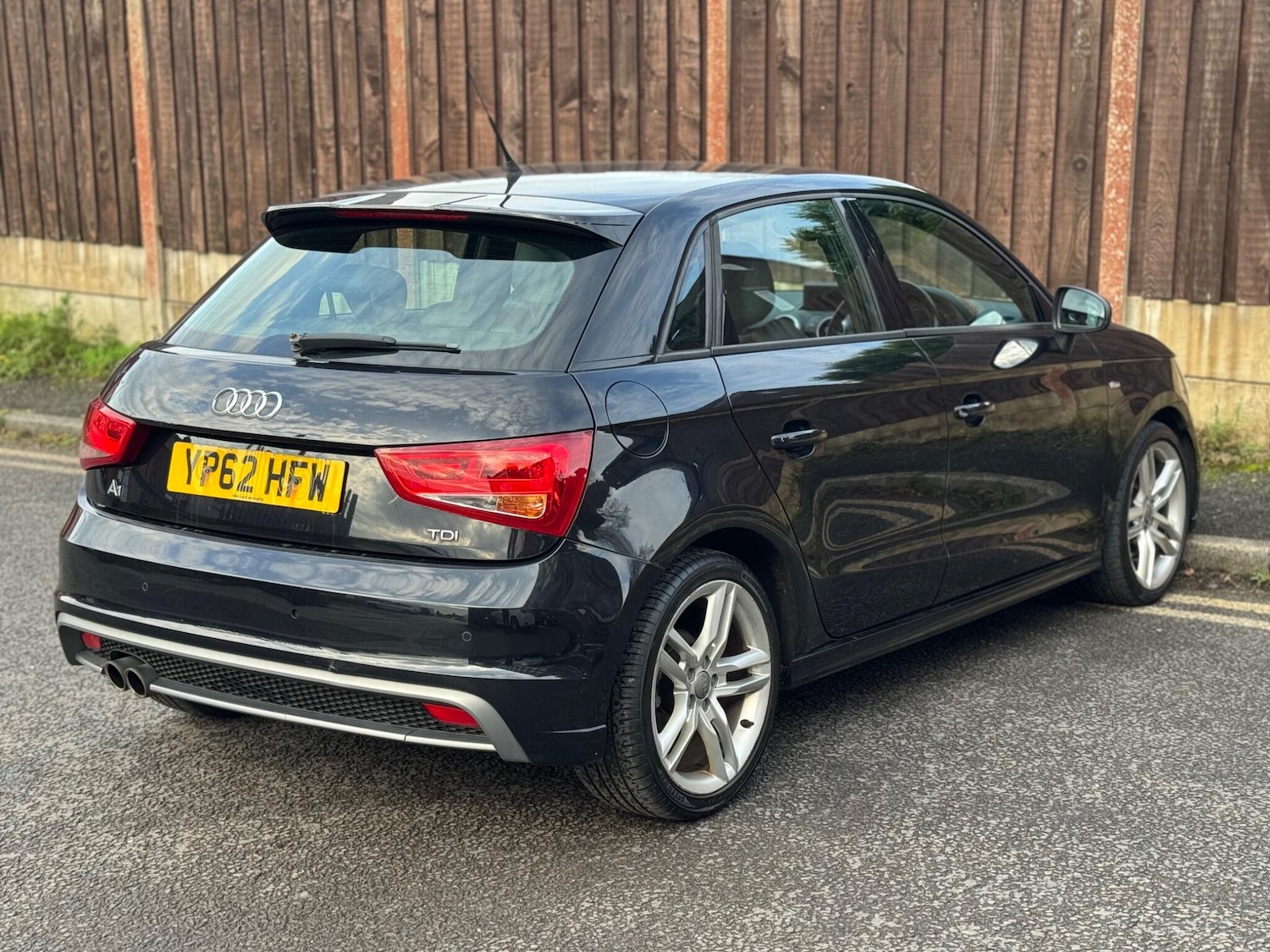 Used Audi A1 for sale - 76996782: Photo 6