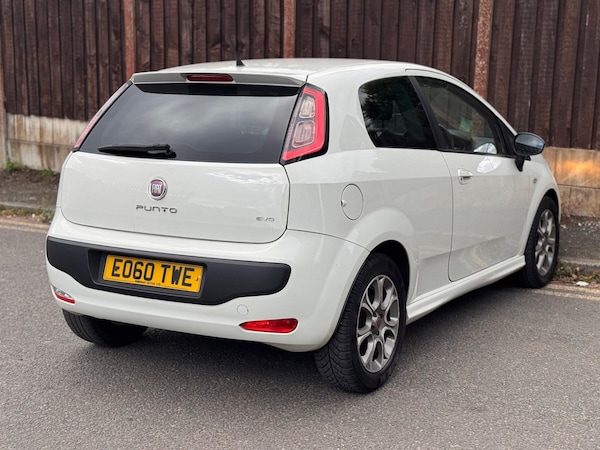 Used Fiat Punto Evo 2010 for sale - 75707657: Photo 6