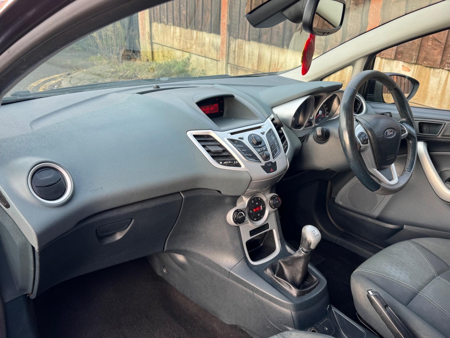 Used Ford Fiesta 2009 for sale - 76714336: Photo 30