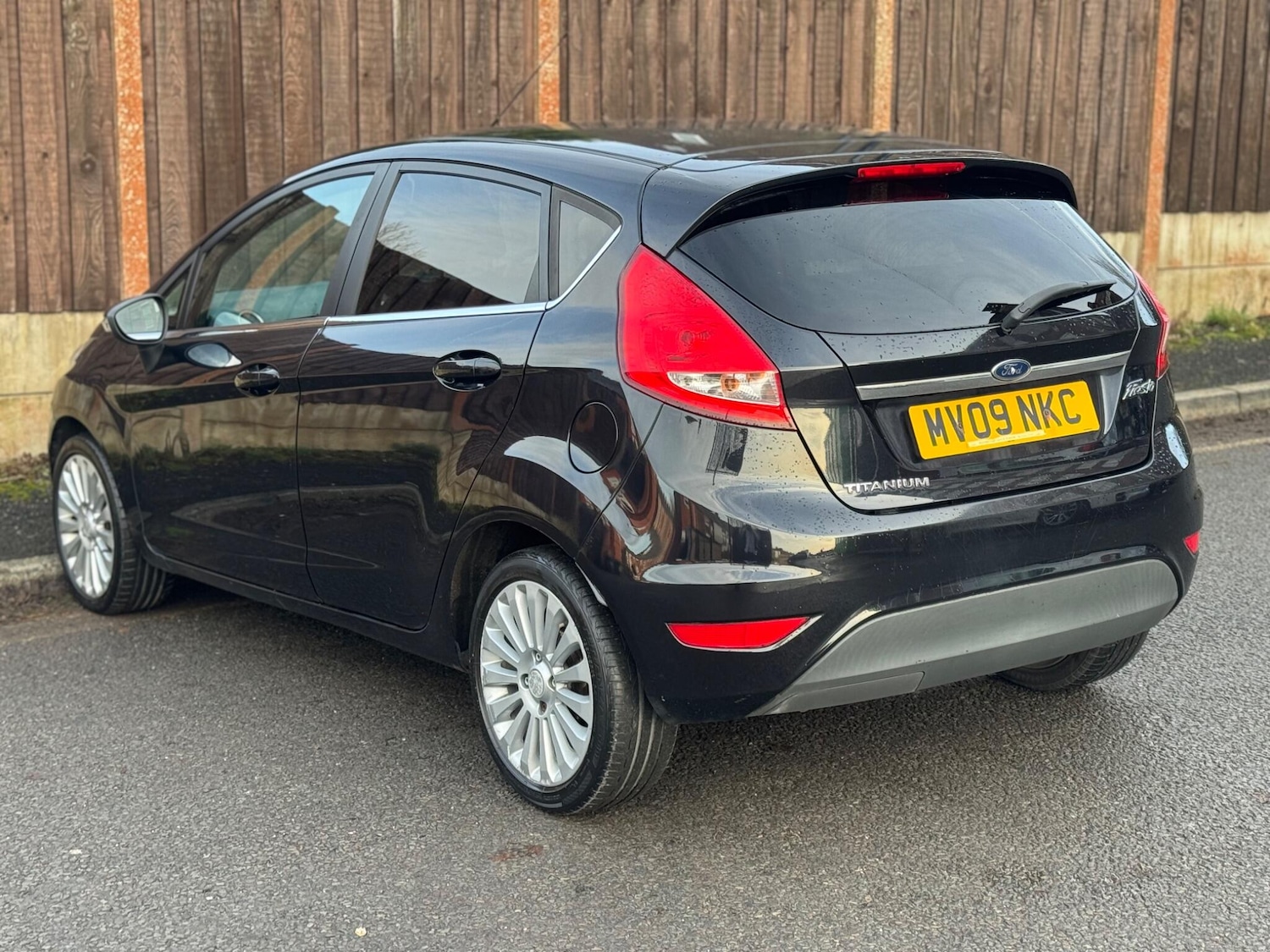 Used Ford Fiesta 2009 for sale - 76714336: Photo 5