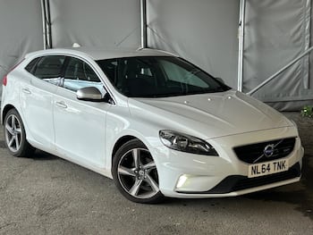 Used Volvo V40 2014 for sale - 79634996: Photo