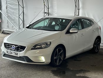 Used Volvo V40 2014 for sale - 79634996: Photo