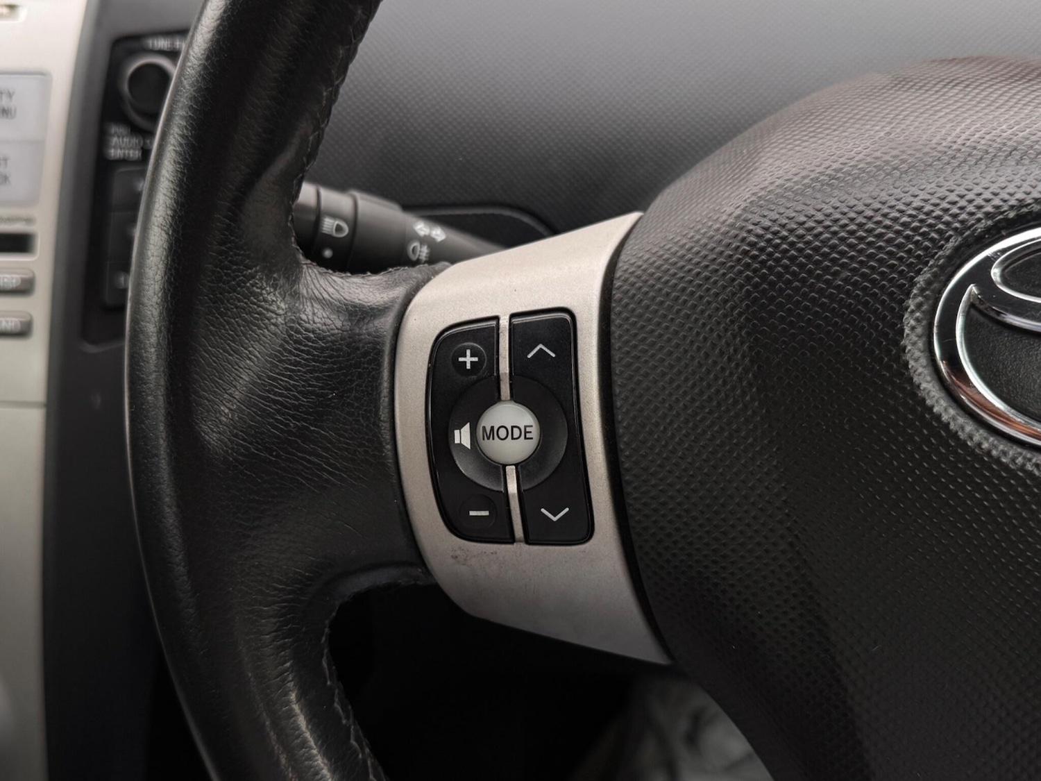 Used Toyota Yaris 2007 for sale - 77143477: Photo 36