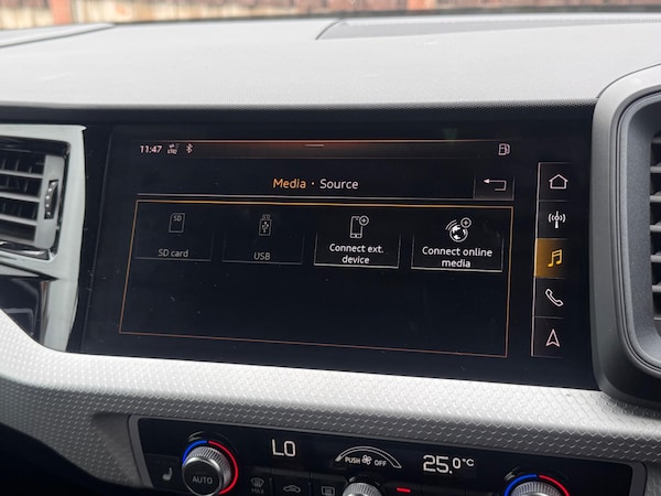 Used Audi A1 2018 for sale - 76227715: Photo 44