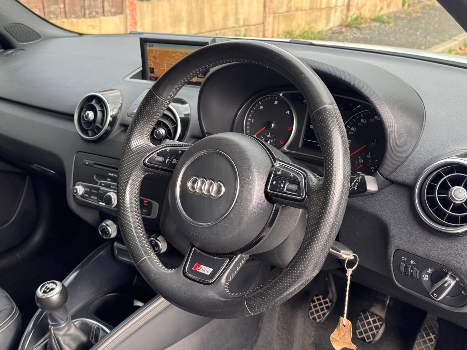 Used Audi A1 2013 for sale - 77163460: Photo 11