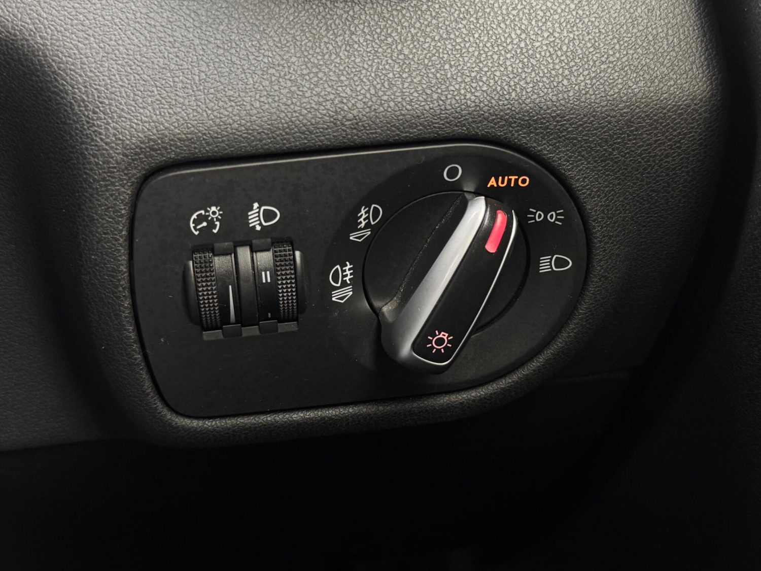 Used Audi A1 2013 for sale - 77163460: Photo 50