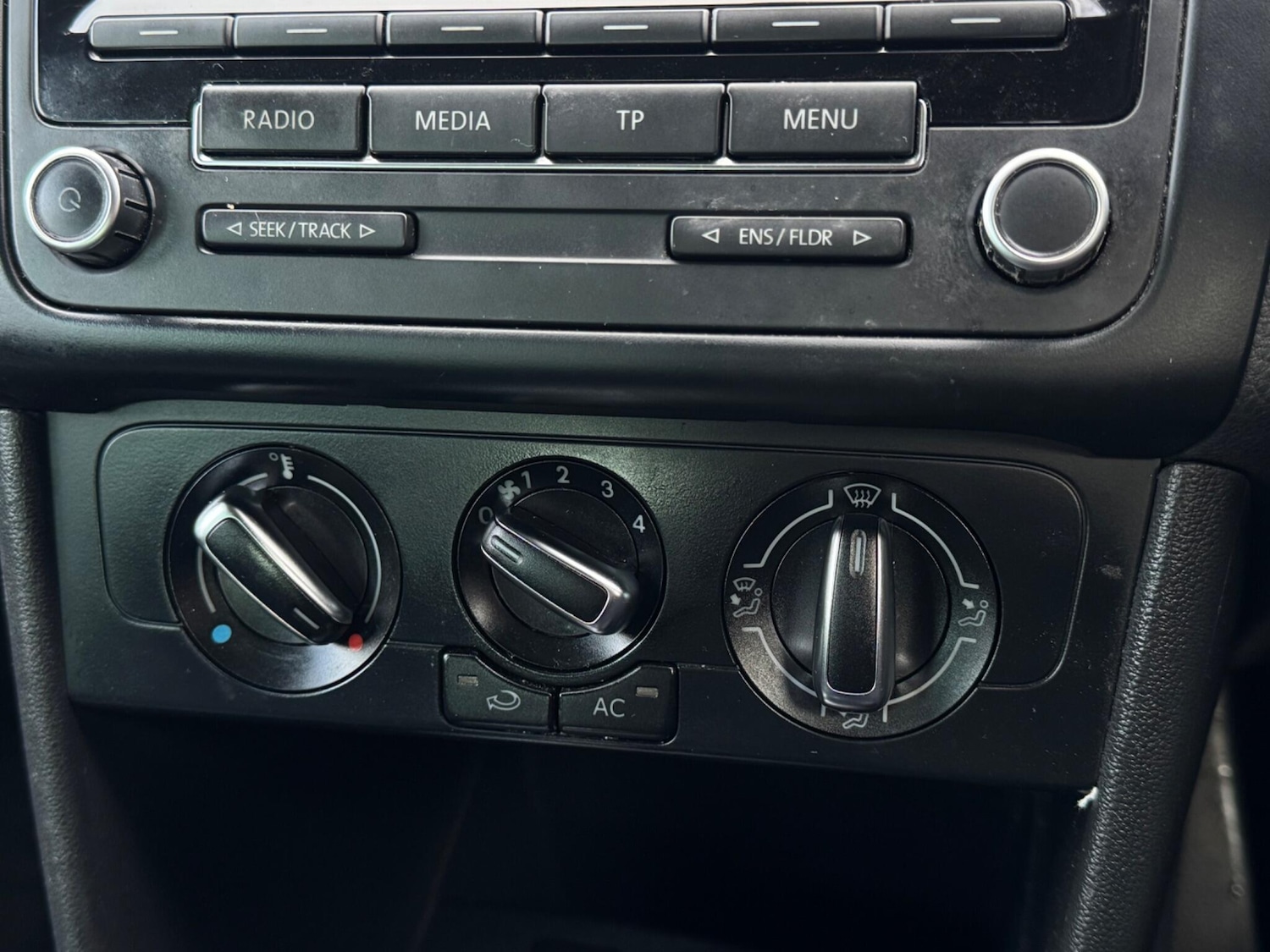 Used Volkswagen Polo for sale - 76538649: Photo 36