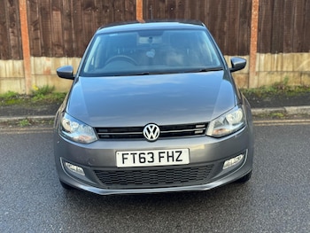 Used Volkswagen Polo 2013 for sale - 76538649: Photo