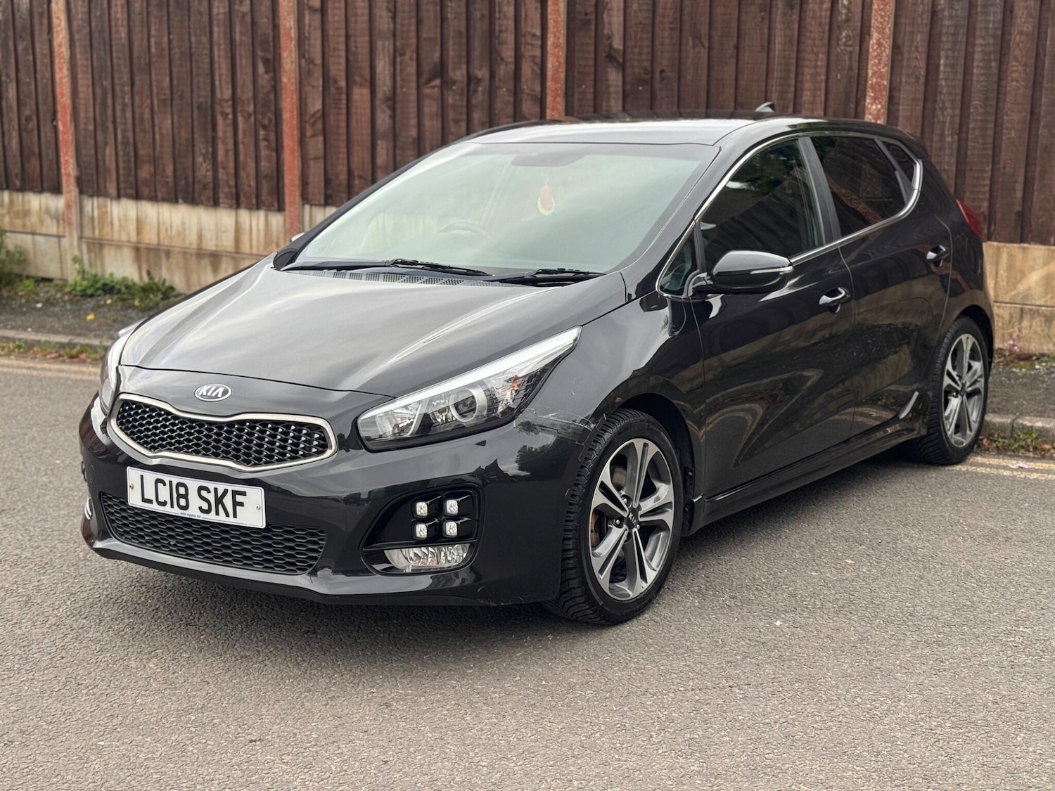 Used Kia Ceed 2018 for sale - 76214464: Photo 2