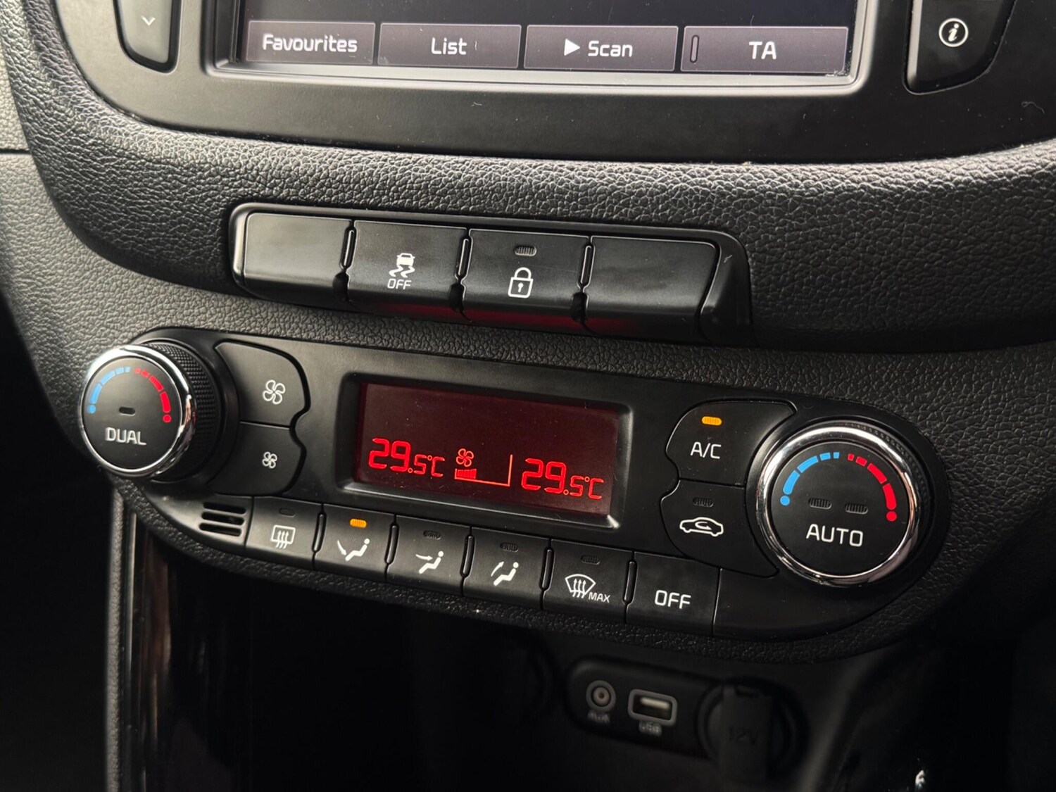 Used Kia Ceed 2018 for sale - 76214464: Photo 45