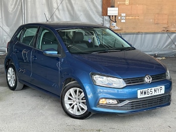 Used Volkswagen Polo 2015 for sale - 78705139: Photo