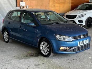 Used Volkswagen Polo 2015 for sale - 78705139: Photo