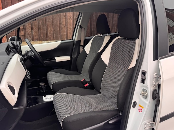 Used Toyota Yaris 2013 for sale - 76247858: Photo 27