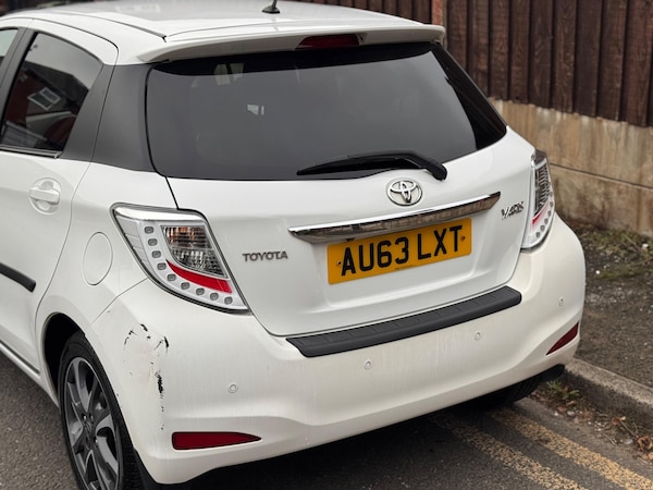 Used Toyota Yaris 2013 for sale - 76247858: Photo 33
