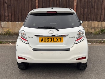 Used Toyota Yaris 2013 for sale - 76247858: Photo 4