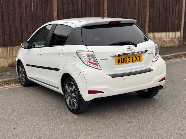 Used Toyota Yaris 2013 for sale - 76247858: Photo 5