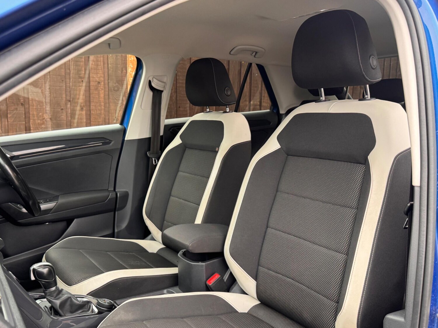 Used Volkswagen T-Roc 2018 for sale - 76337034: Photo 28