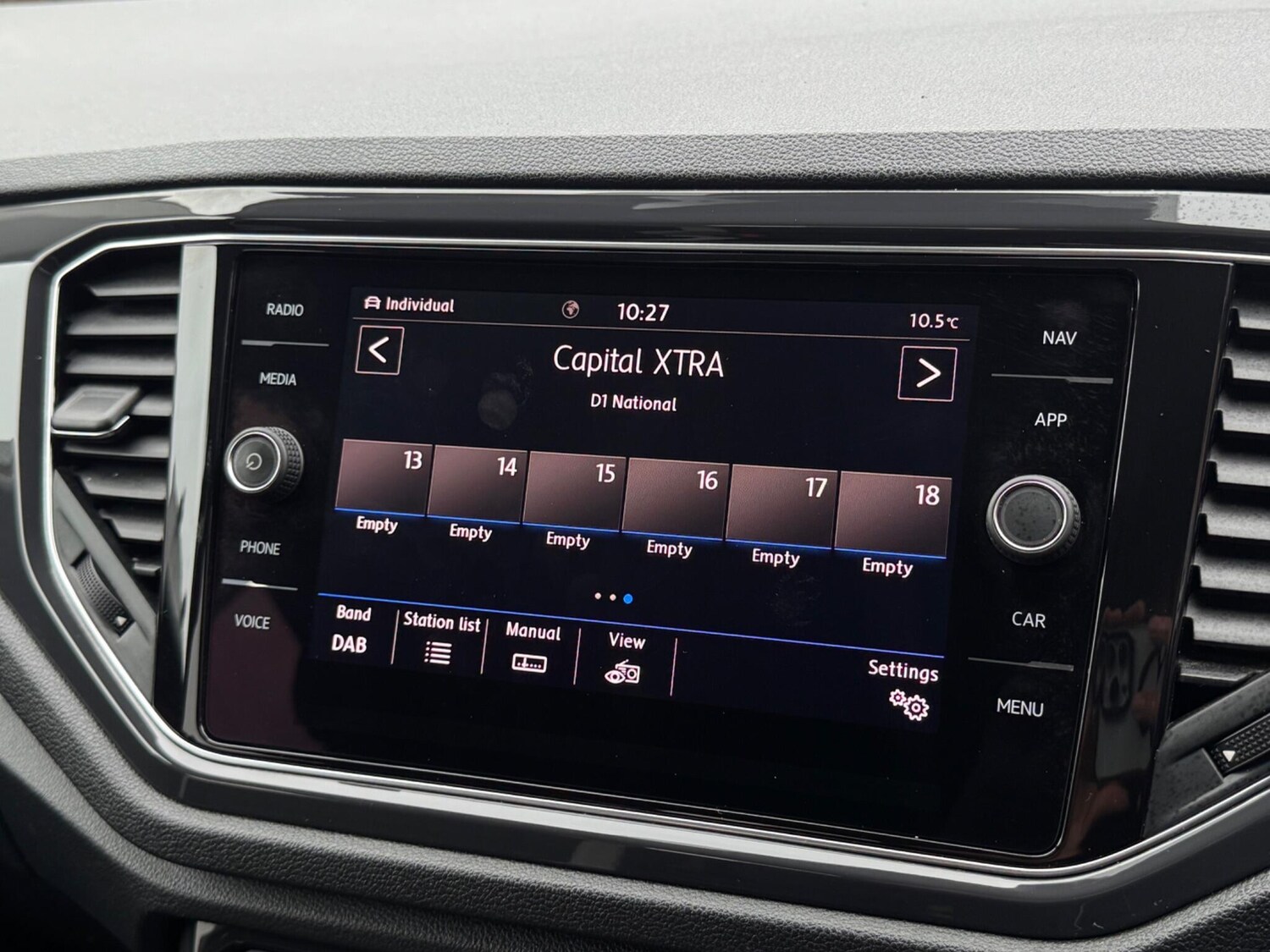 Used Volkswagen T-Roc 2018 for sale - 76337034: Photo 46