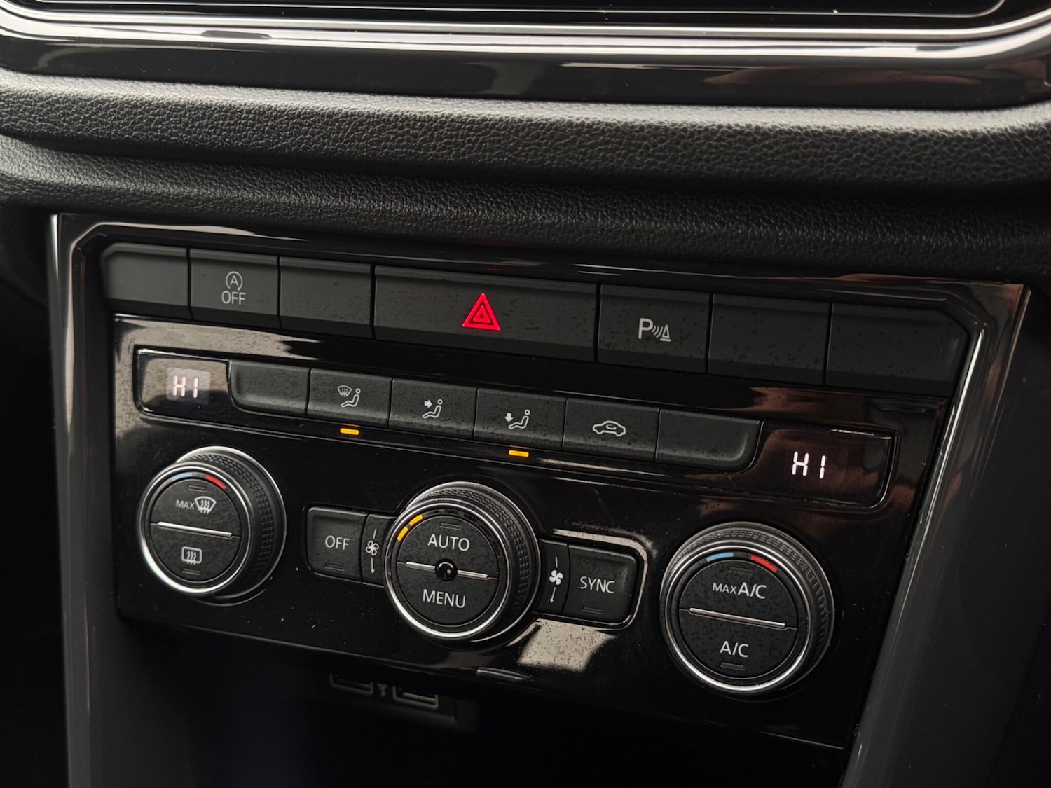 Used Volkswagen T-Roc 2018 for sale - 76337034: Photo 49