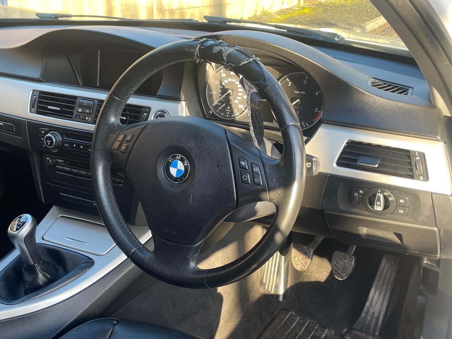 Used BMW 3 Series 2010 for sale - 77709423: Photo 12