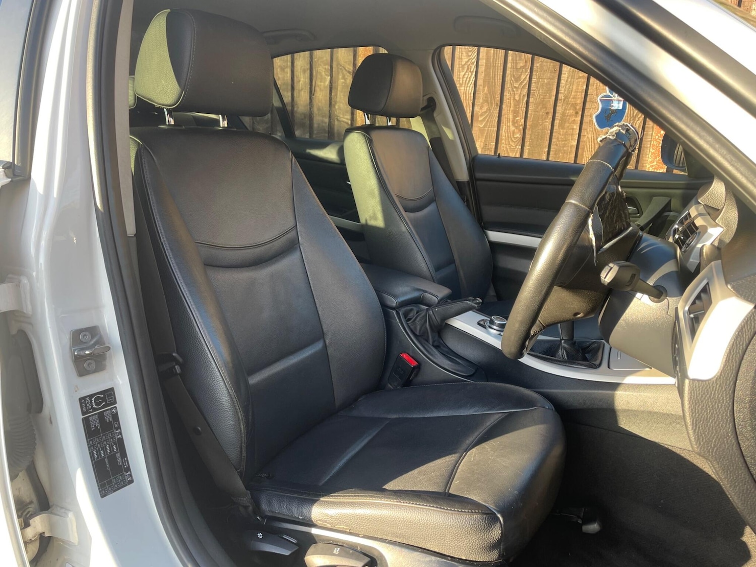 Used BMW 3 Series 2010 for sale - 77709423: Photo 15