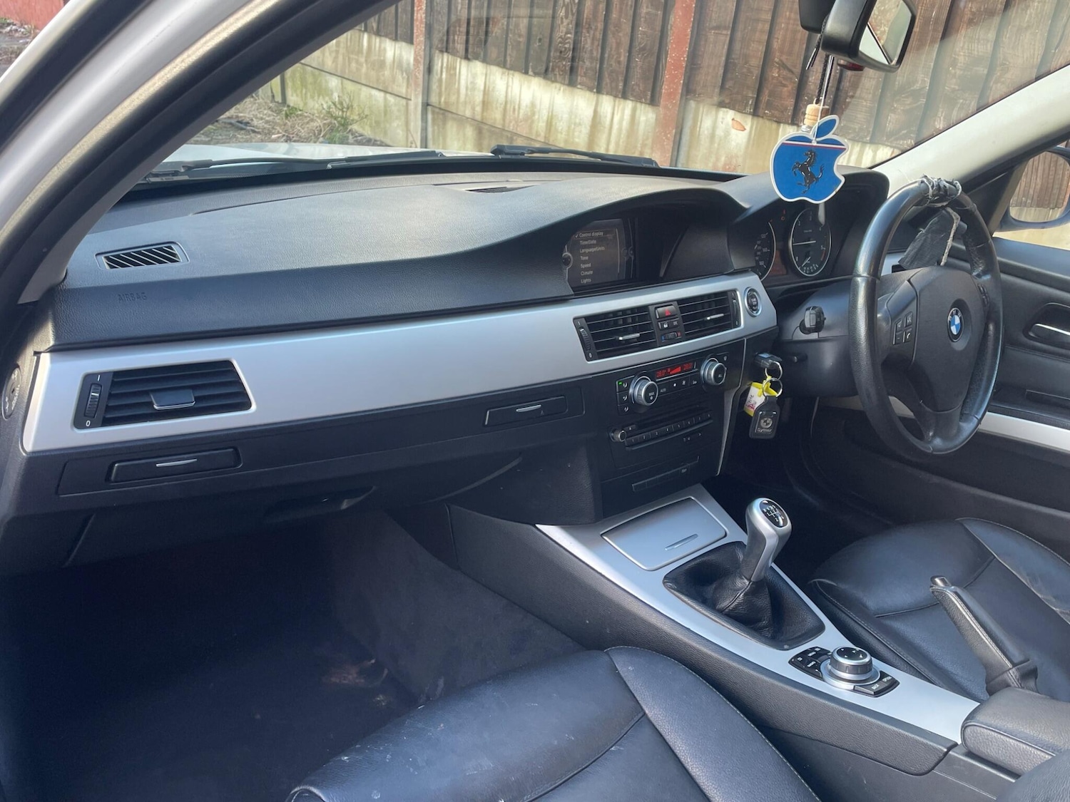 Used BMW 3 Series 2010 for sale - 77709423: Photo 30