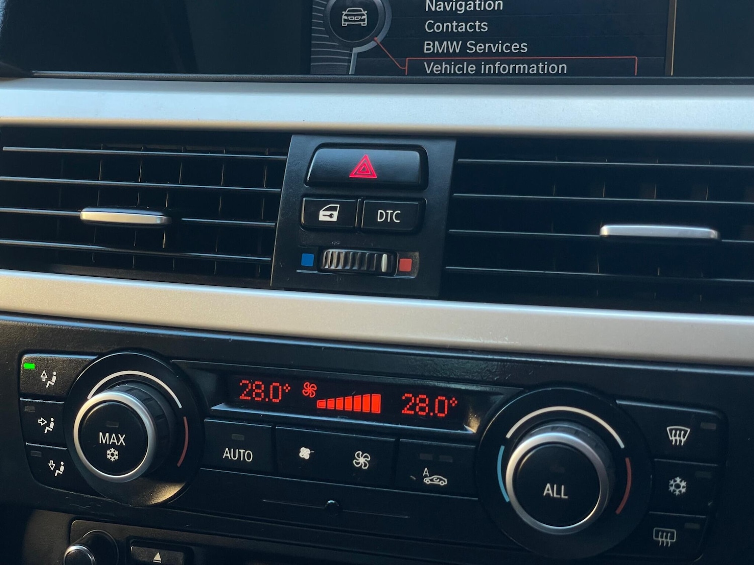 Used BMW 3 Series 2010 for sale - 77709423: Photo 54