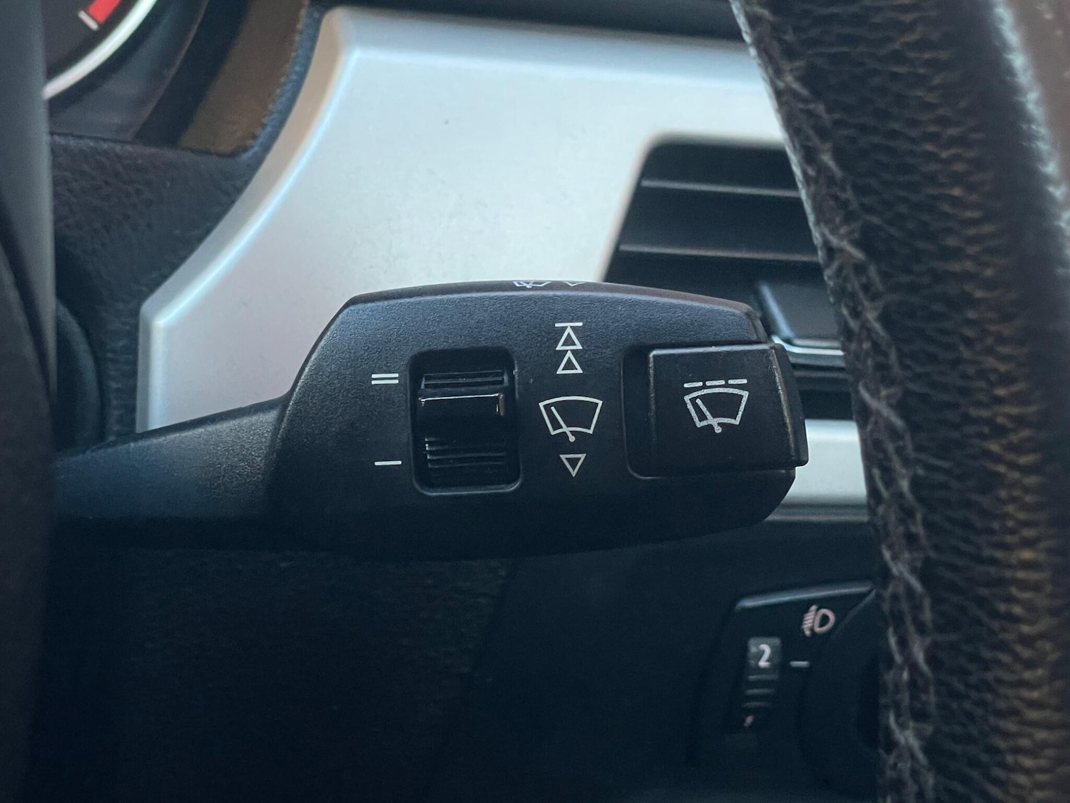 Used BMW 3 Series 2010 for sale - 77709423: Photo 60