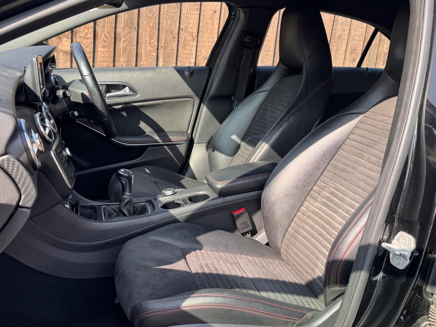 Used Mercedes-Benz A-Class 2013 for sale - 76987634: Photo 27