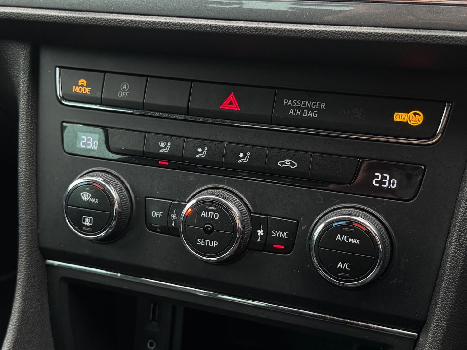 Used SEAT Leon 2016 for sale - 76993378: Photo 46