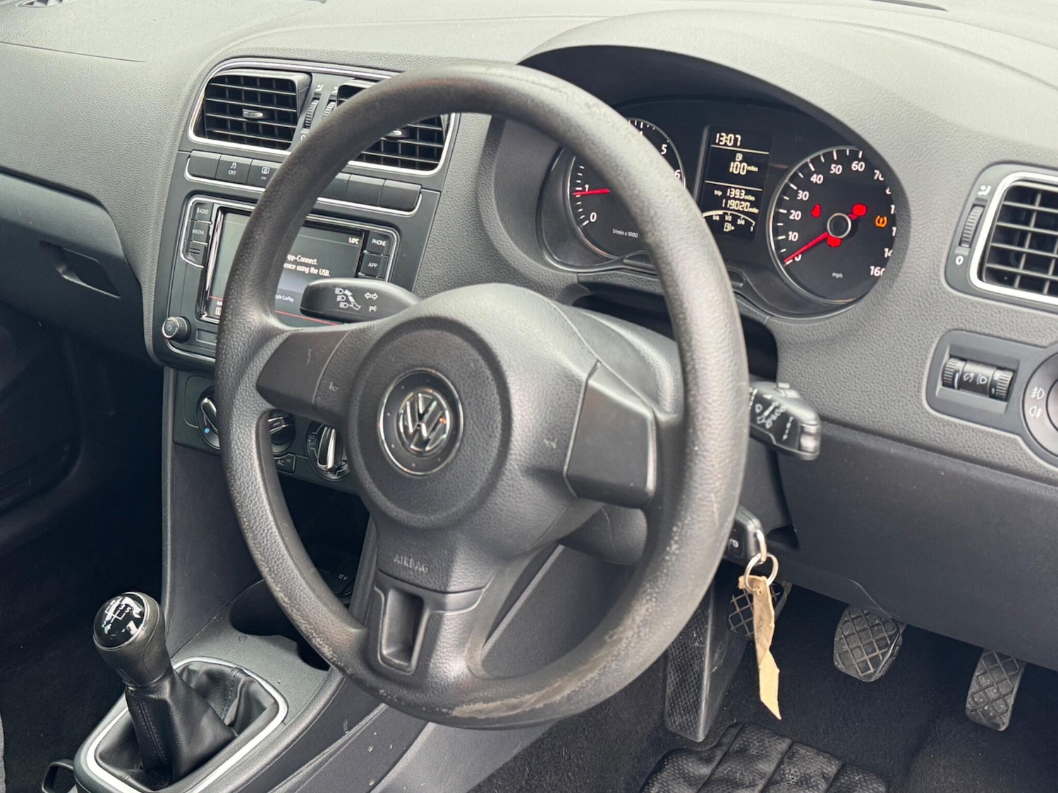 Used Volkswagen Polo 2013 for sale - 77425638: Photo 11