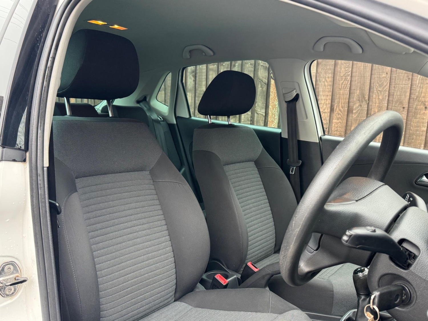 Used Volkswagen Polo 2013 for sale - 77425638: Photo 15