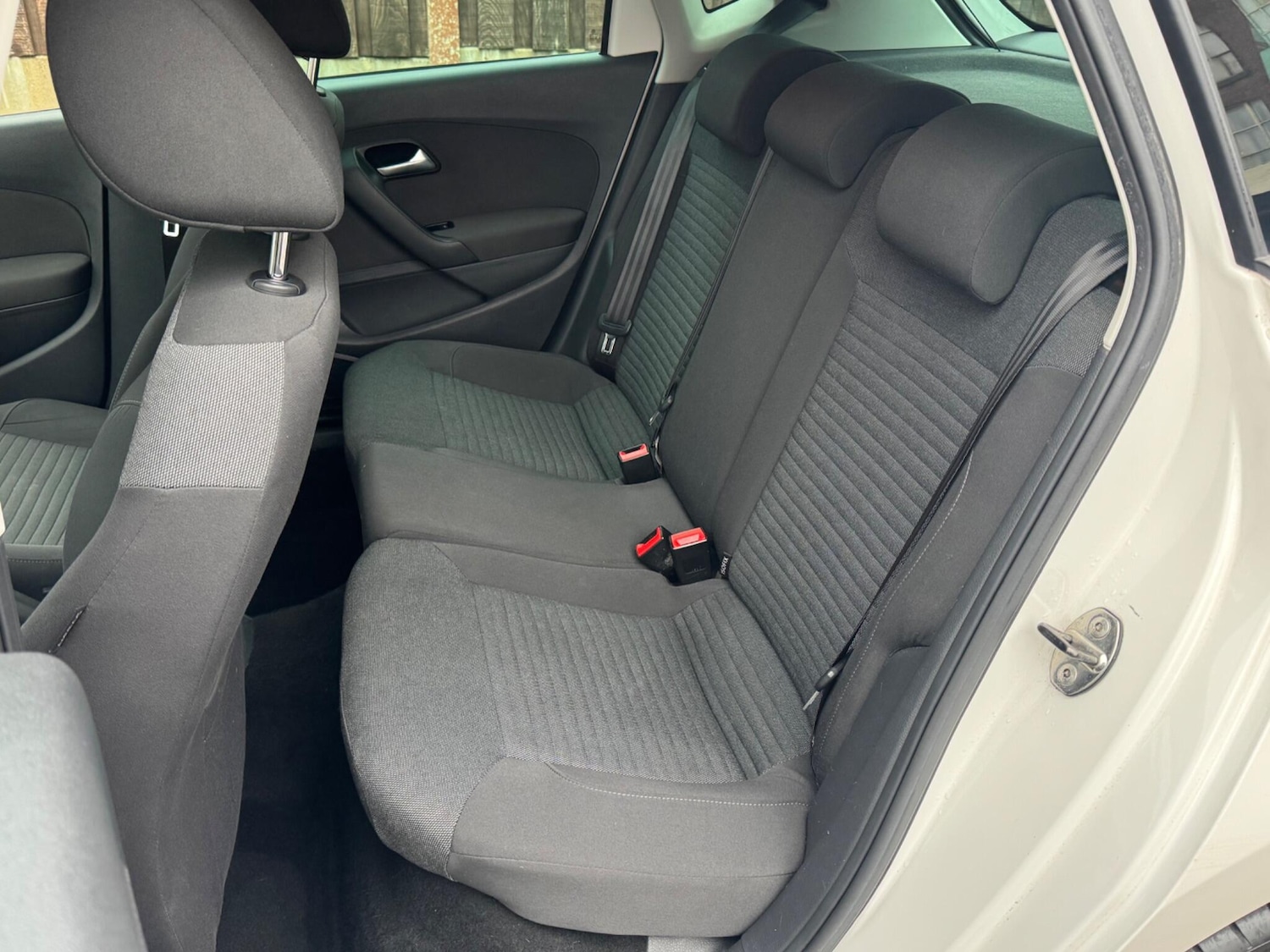 Used Volkswagen Polo 2013 for sale - 77425638: Photo 24