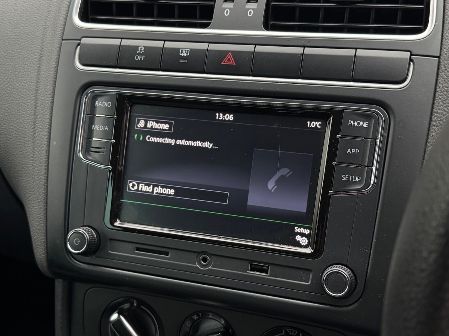 Used Volkswagen Polo 2013 for sale - 77425638: Photo 35