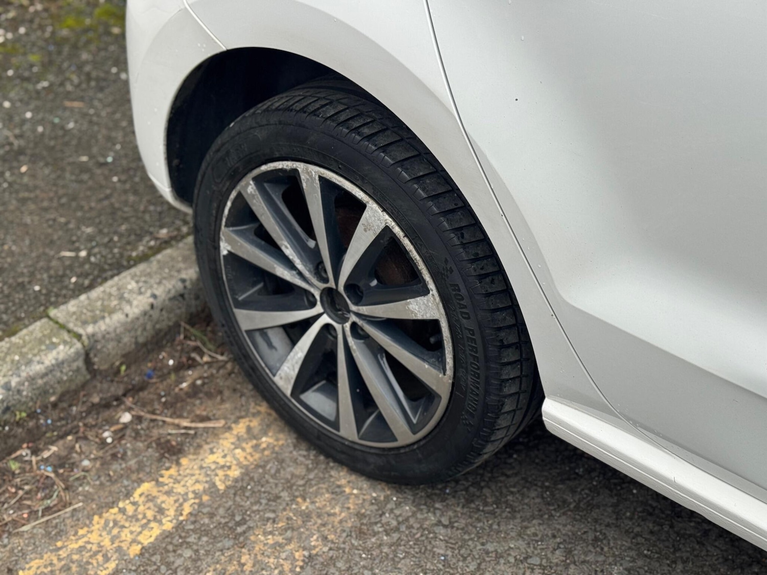 Used Volkswagen Polo 2013 for sale - 77425638: Photo 47