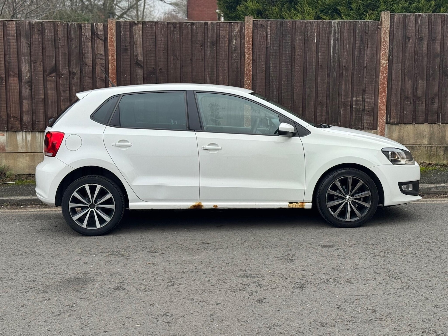 Used Volkswagen Polo 2013 for sale - 77425638: Photo 8